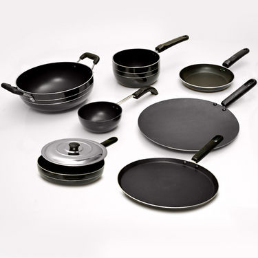permanlink to Branded Set of 7 Pcs Non Stick Cookware Branded Set of 7 Pcs Non Stick Cookware